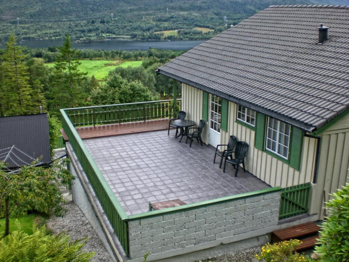 House With Lake View Near Atlantic Road Eide  Extérieur photo